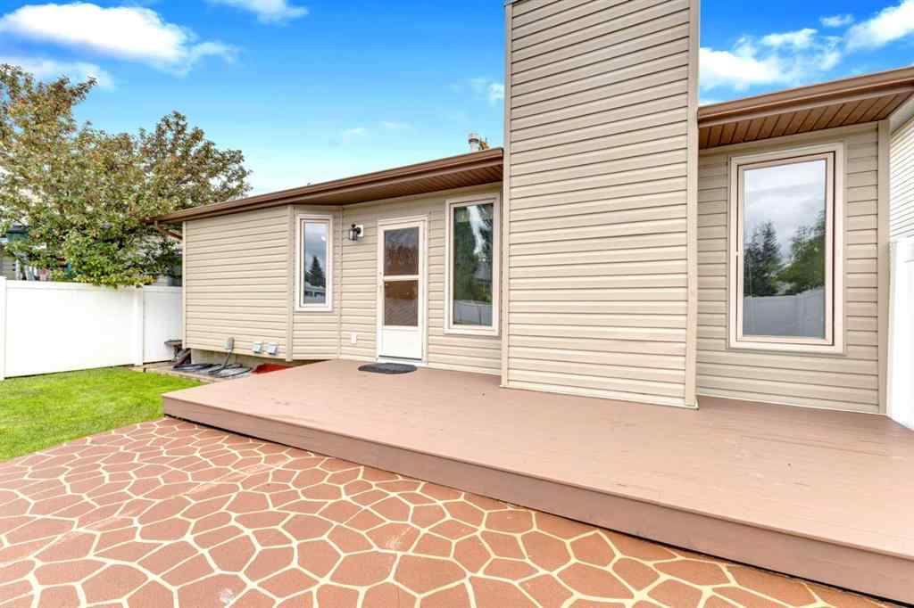 MLS® A2243268 - 76 kirby Street  in Kentwood East Red Deer, Residential
