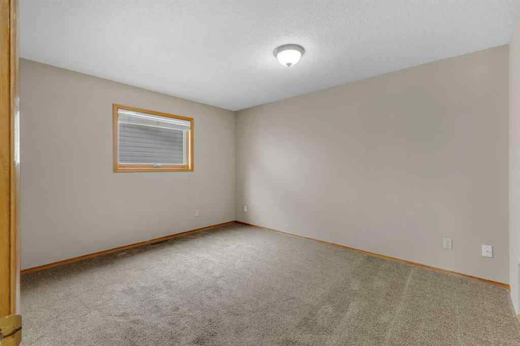 MLS® A2243268 - 76 kirby Street  in Kentwood East Red Deer, Residential