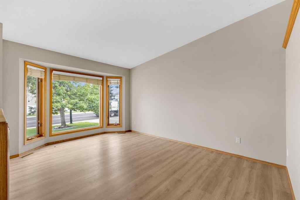 MLS® A2243268 - 76 kirby Street  in Kentwood East Red Deer, Residential