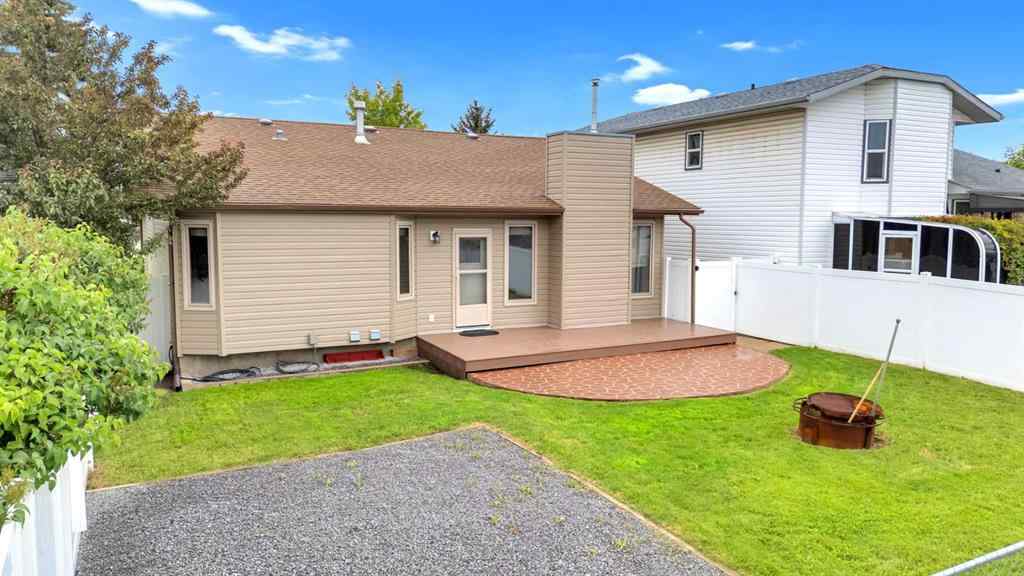 MLS® A2243268 - 76 kirby Street  in Kentwood East Red Deer, Residential