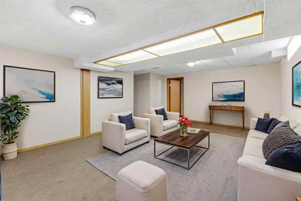 MLS® A2243268 - 76 kirby Street  in Kentwood East Red Deer, Residential