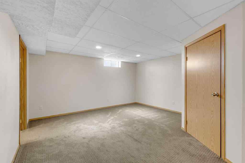 MLS® A2243268 - 76 kirby Street  in Kentwood East Red Deer, Residential