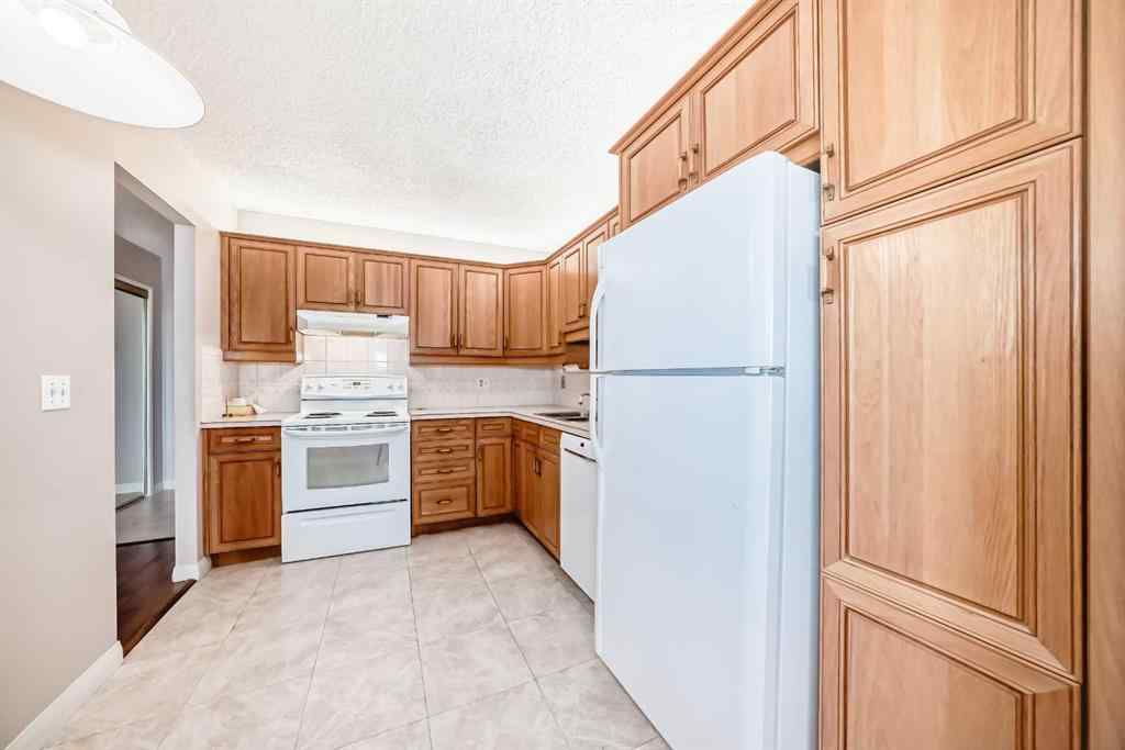 MLS® A2243273 - Unit #301 521 57 Avenue SW in Windsor Park Calgary, Residential
