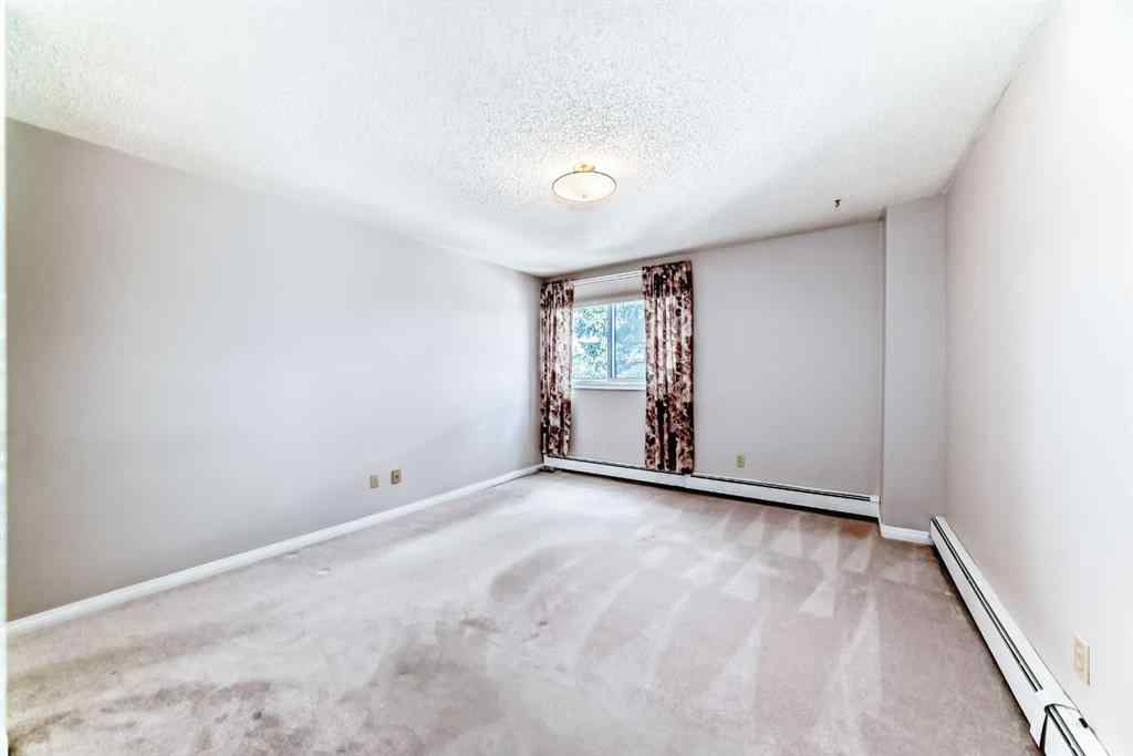 MLS® A2243273 - Unit #301 521 57 Avenue SW in Windsor Park Calgary, Residential