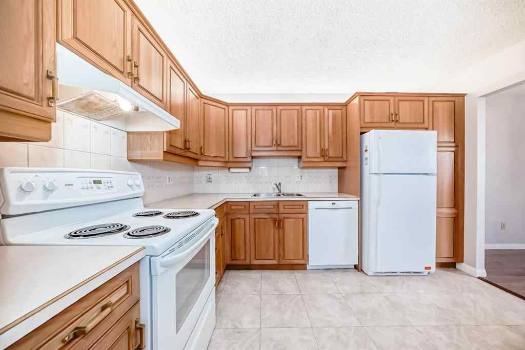 MLS® A2243273 - Unit #301 521 57 Avenue SW in Windsor Park Calgary, Residential