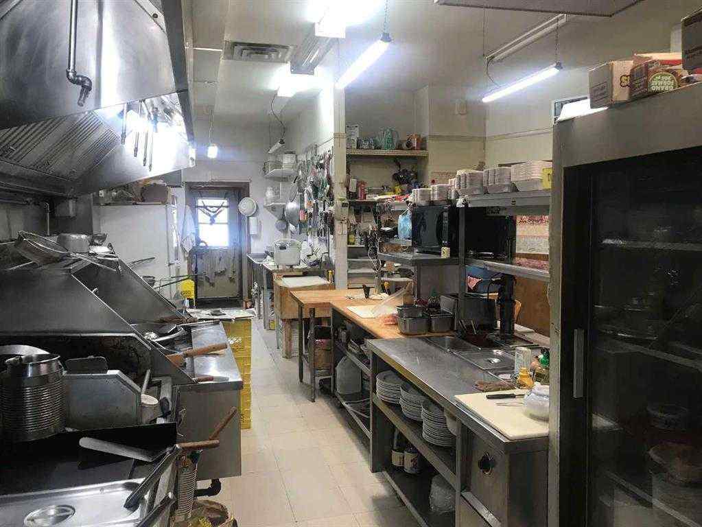 MLS® A2243274 - 4904 54 Street  in Forestburg Forestburg, Commercial