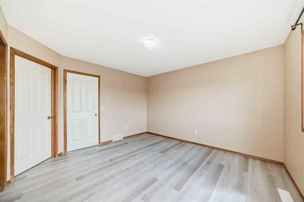 MLS® A2243279 - 1183 Everridge Drive SW in Evergreen Calgary, Residential