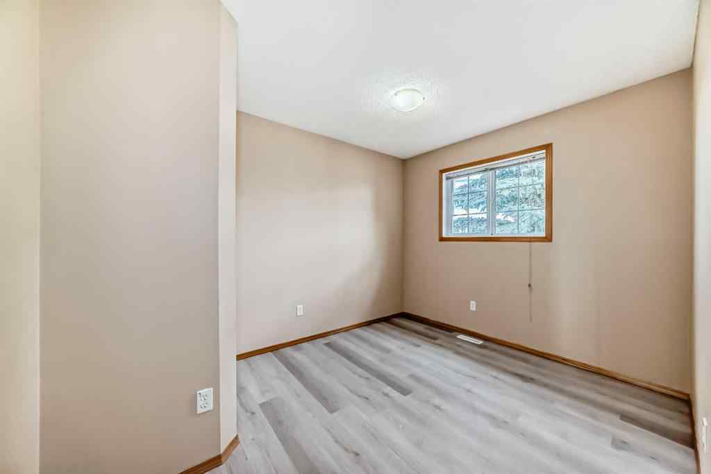 MLS® A2243279 - 1183 Everridge Drive SW in Evergreen Calgary, Residential