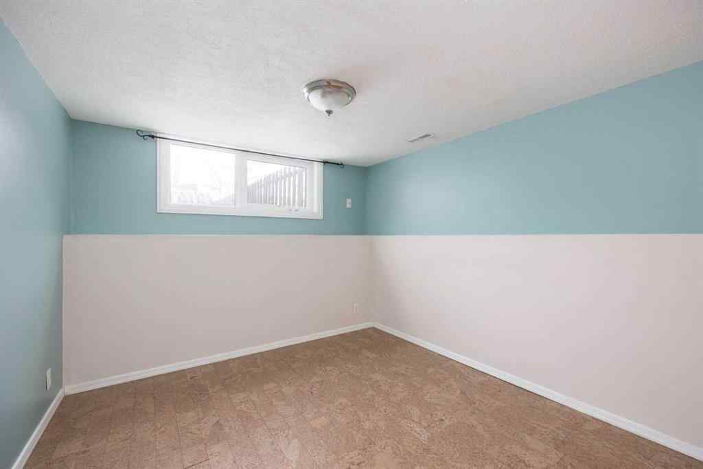 MLS® A2243285 - 164 Wolverine Drive  in Thickwood Fort McMurray, Residential