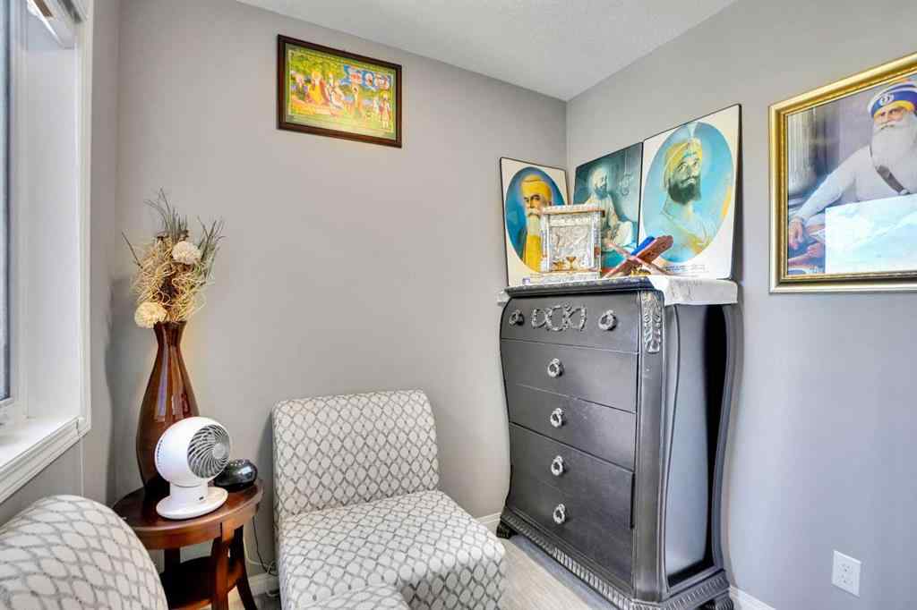 MLS® A2243290 - 33 Savanna Green NE in Saddle Ridge Calgary, Residential
