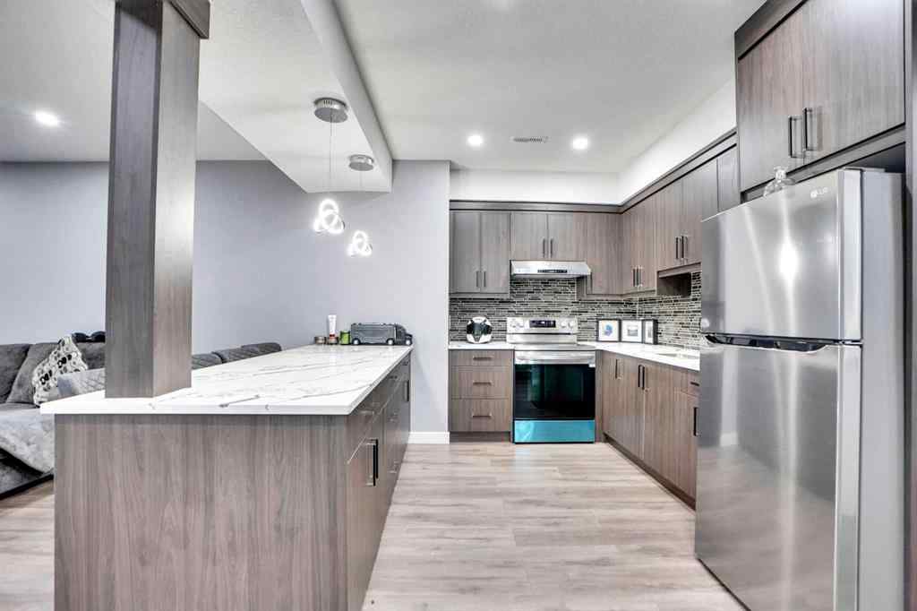 MLS® A2243290 - 33 Savanna Green NE in Saddle Ridge Calgary, Residential