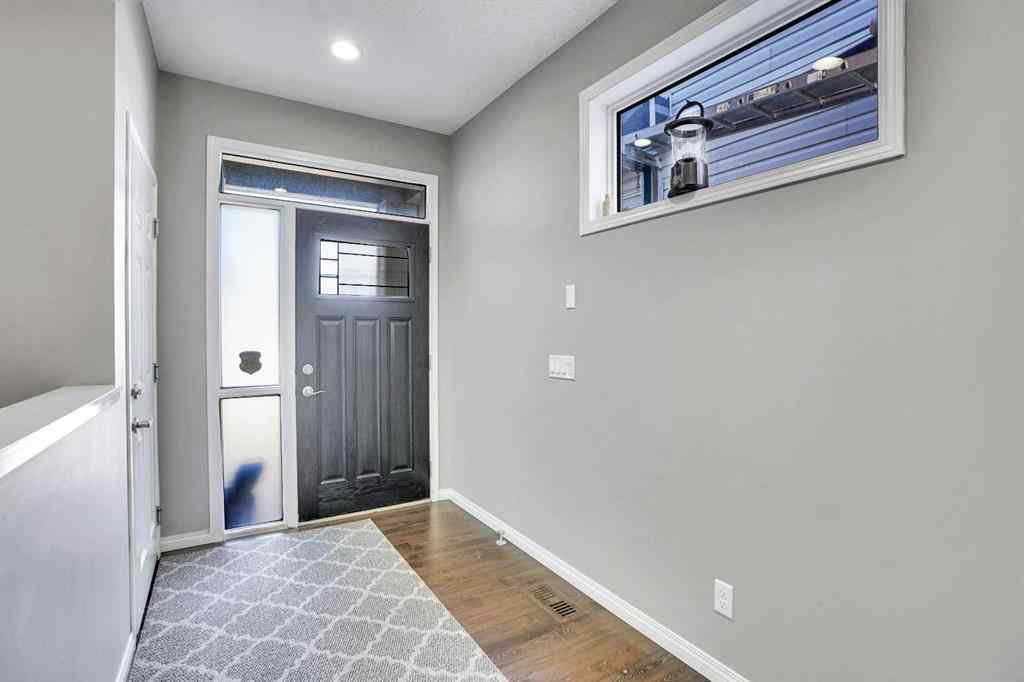 MLS® A2243290 - 33 Savanna Green NE in Saddle Ridge Calgary, Residential