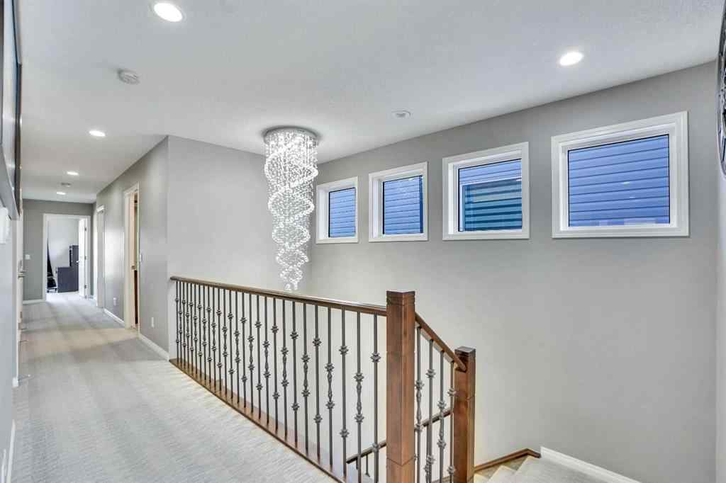 MLS® A2243290 - 33 Savanna Green NE in Saddle Ridge Calgary, Residential