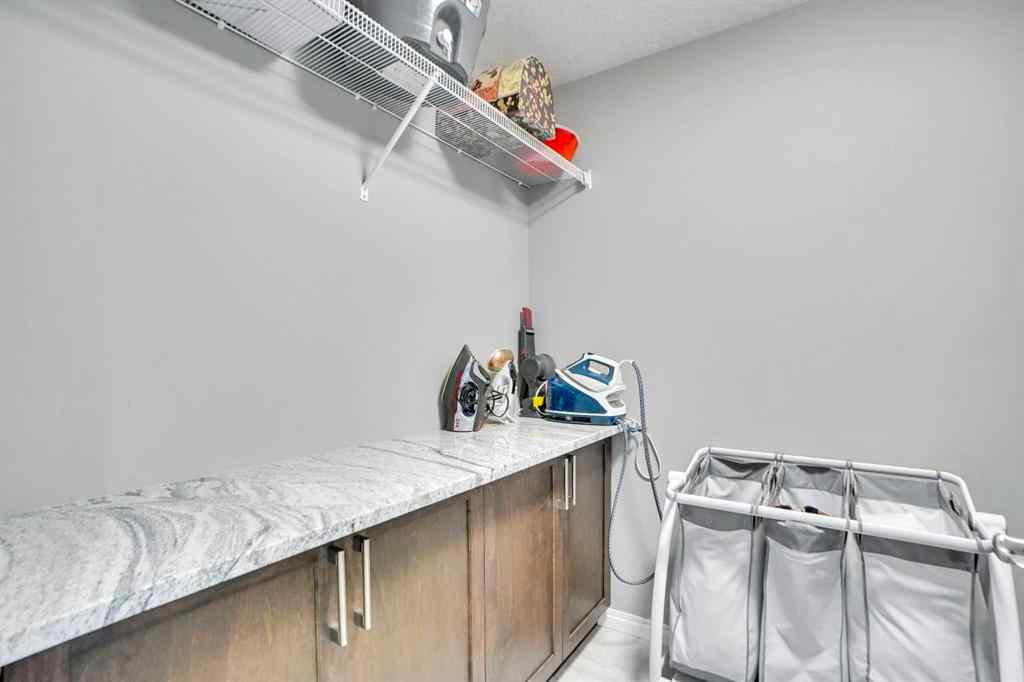 MLS® A2243290 - 33 Savanna Green NE in Saddle Ridge Calgary, Residential