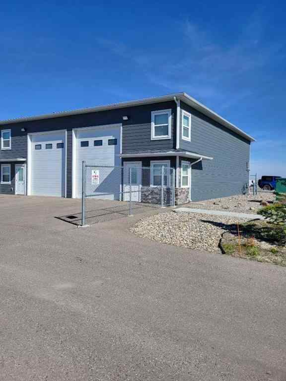 MLS® A2243297 - Unit #5 3954 30 Street N in Sherring Industrial Park Lethbridge, Commercial