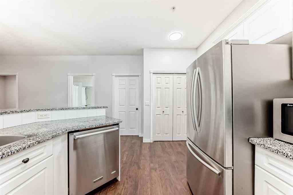 MLS® A2243303 - Unit #111 126 14 Avenue SW in Beltline Calgary, Residential