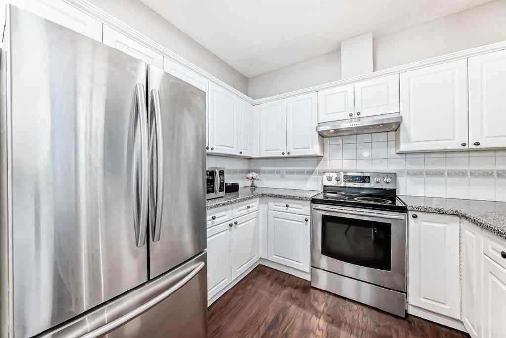 MLS® A2243303 - Unit #111 126 14 Avenue SW in Beltline Calgary, Residential