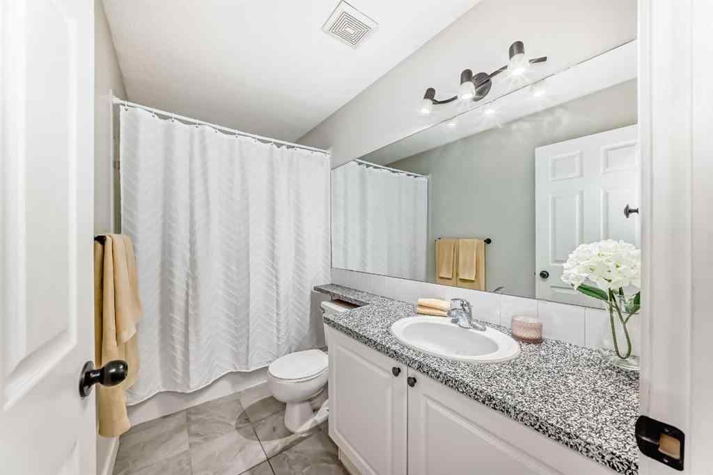 MLS® A2243303 - Unit #111 126 14 Avenue SW in Beltline Calgary, Residential