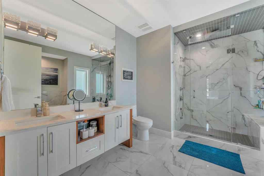 MLS® A2243305 - 420 14 Avenue NE in Renfrew Calgary, Residential