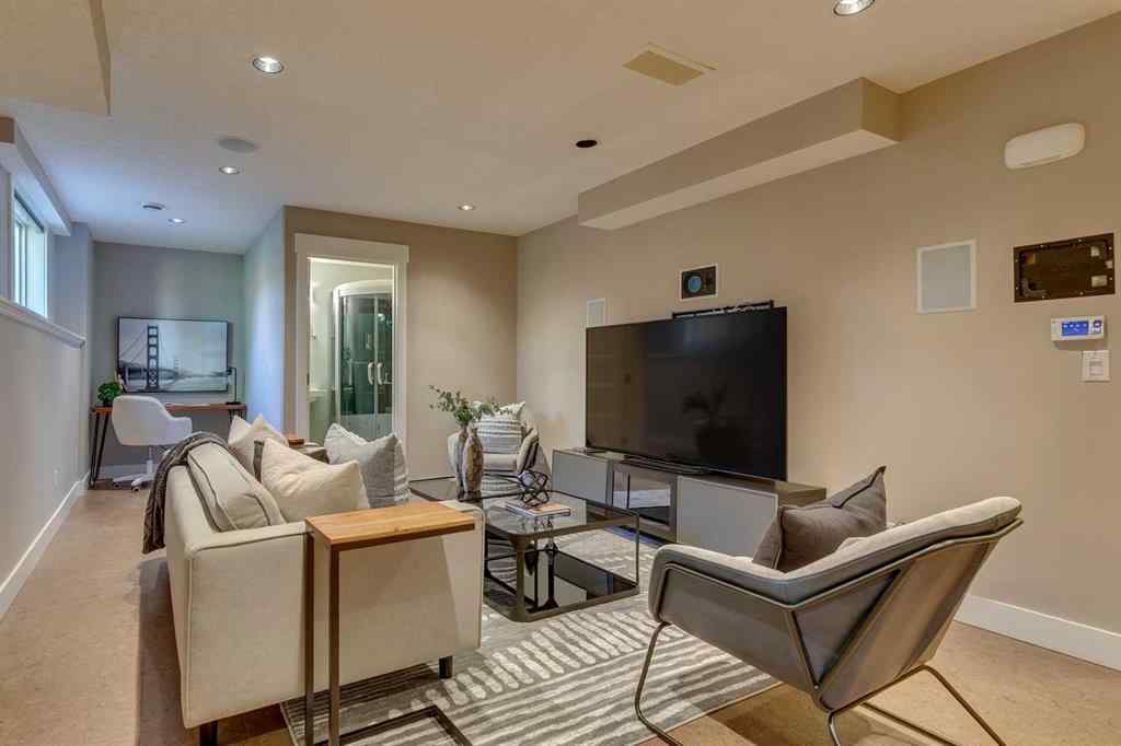 MLS® A2243309 - 2006 38 Avenue SW in Altadore Calgary, Residential