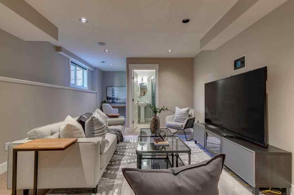 MLS® A2243309 - 2006 38 Avenue SW in Altadore Calgary, Residential