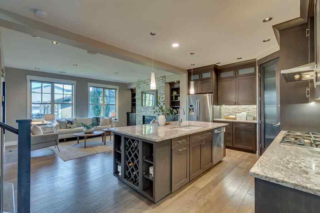 MLS® A2243309 - 2006 38 Avenue SW in Altadore Calgary, Residential