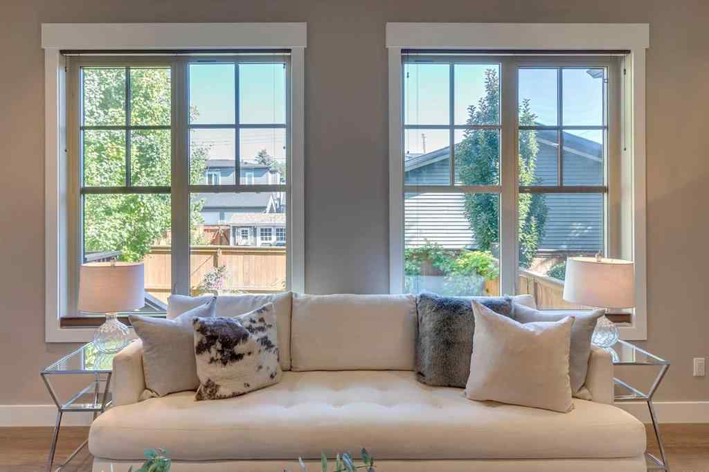 MLS® A2243309 - 2006 38 Avenue SW in Altadore Calgary, Residential