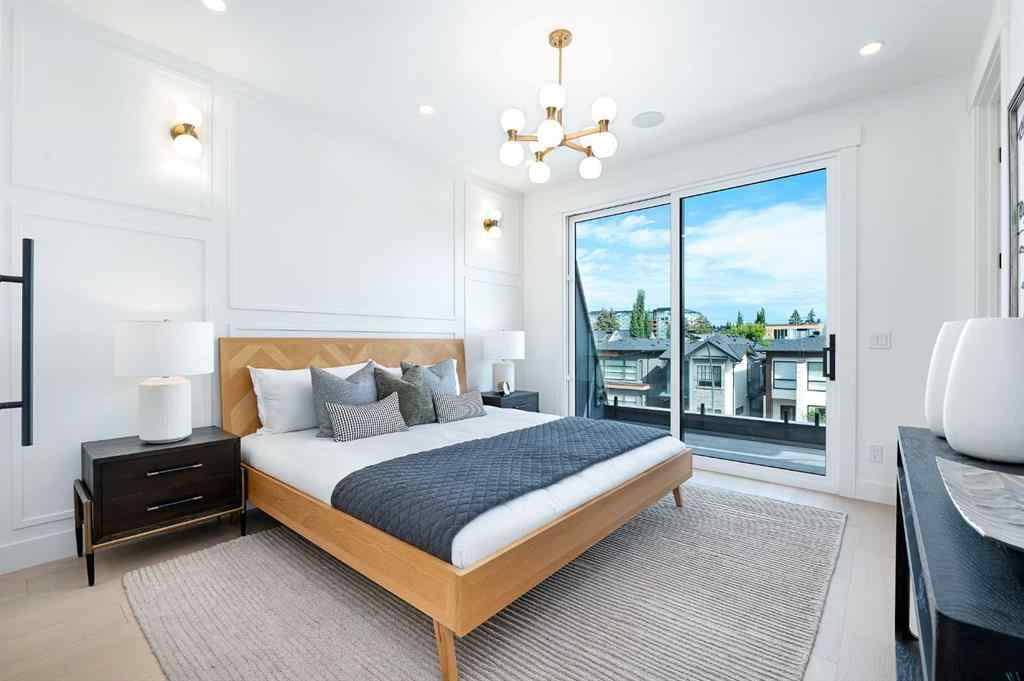 MLS® A2243310 - 1807 Broadview Road NW in Hillhurst Calgary, Residential