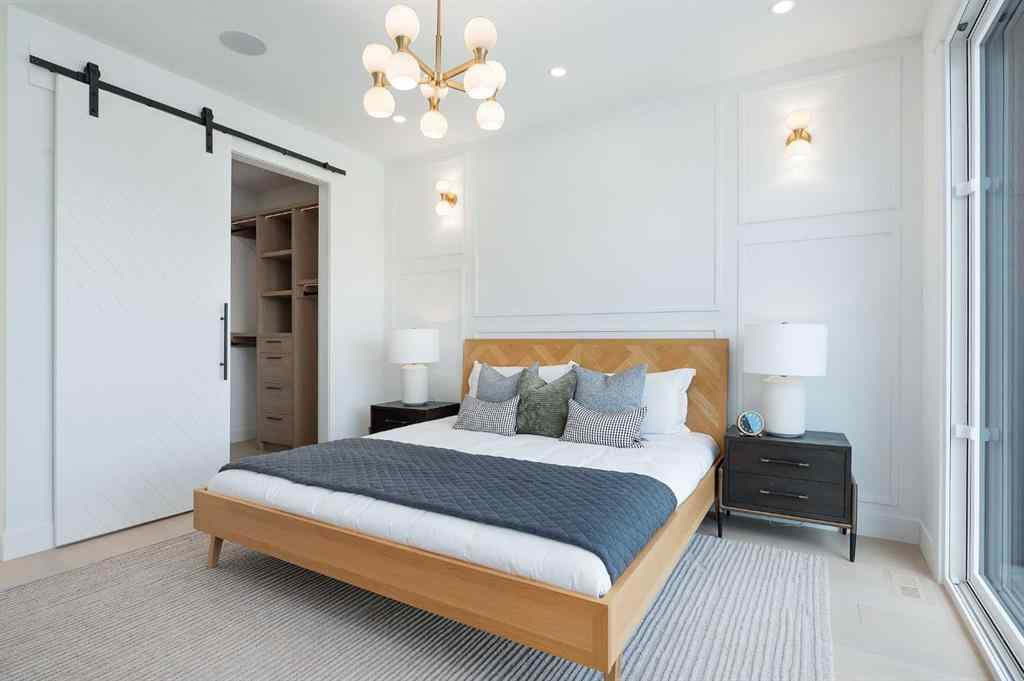 MLS® A2243310 - 1807 Broadview Road NW in Hillhurst Calgary, Residential