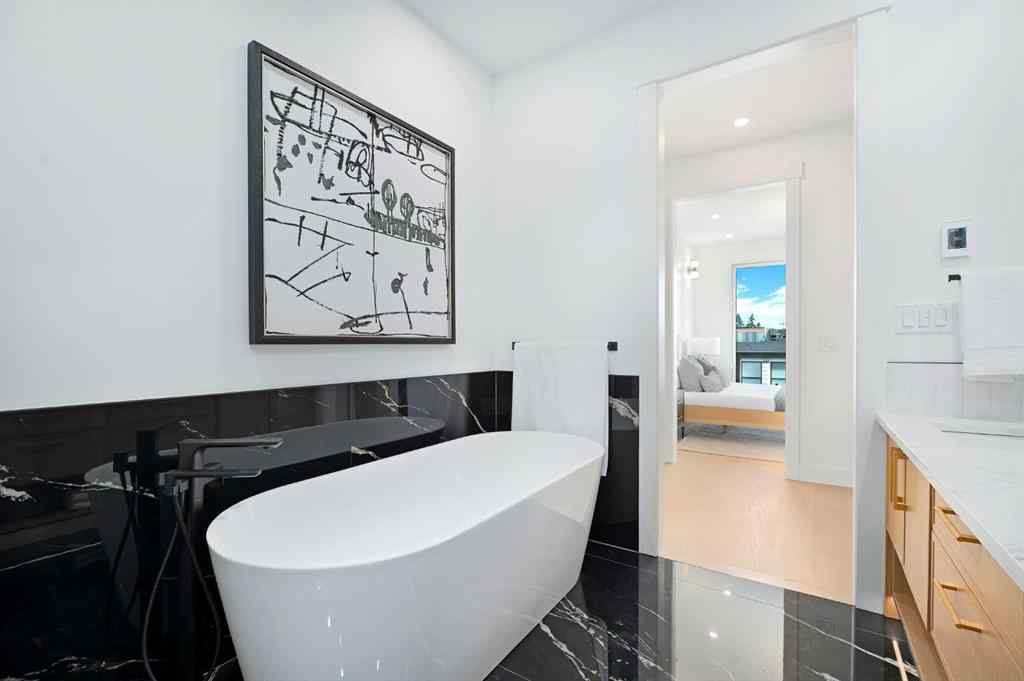 MLS® A2243310 - 1807 Broadview Road NW in Hillhurst Calgary, Residential