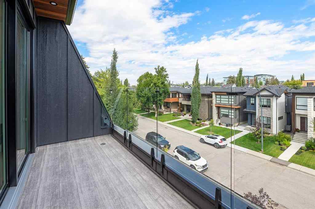 MLS® A2243310 - 1807 Broadview Road NW in Hillhurst Calgary, Residential