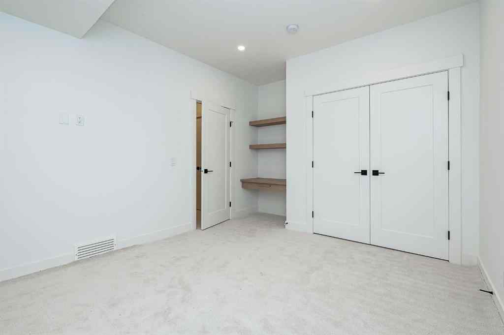 MLS® A2243310 - 1807 Broadview Road NW in Hillhurst Calgary, Residential