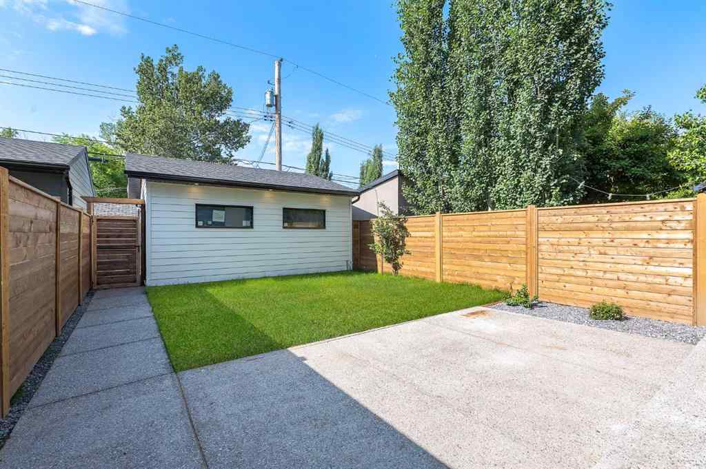 MLS® A2243310 - 1807 Broadview Road NW in Hillhurst Calgary, Residential