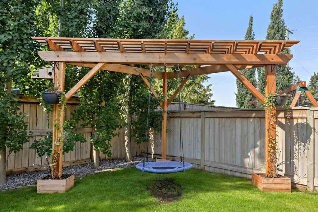 MLS® A2243324 - 121 Wildrose Green  in Wildflower Strathmore, Residential