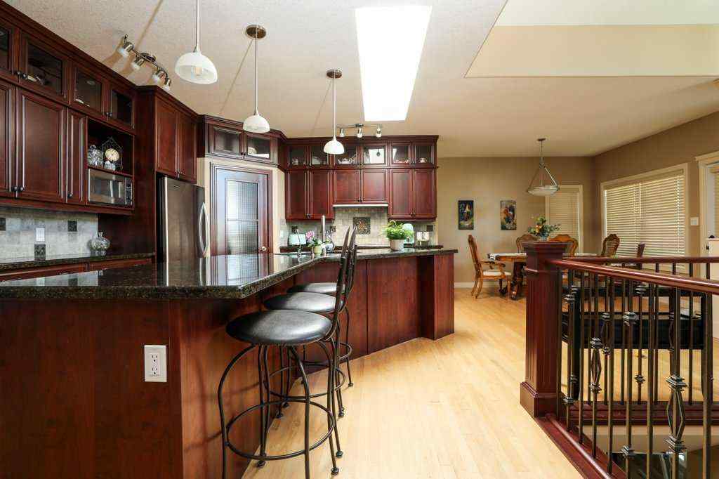 MLS® A2243326 - 41 Fairmont Terrace S in Fairmont Lethbridge, Residential