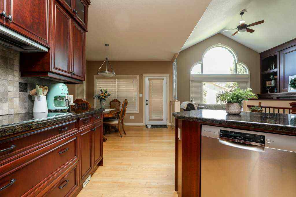 MLS® A2243326 - 41 Fairmont Terrace S in Fairmont Lethbridge, Residential
