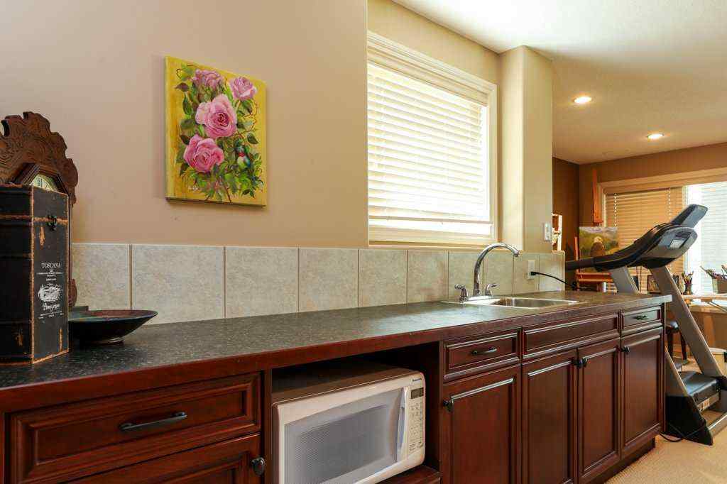 MLS® A2243326 - 41 Fairmont Terrace S in Fairmont Lethbridge, Residential
