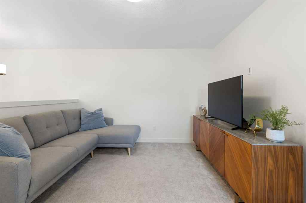 MLS® A2243329 - 1635 Baywater Street SW in Bayside Airdrie, Residential