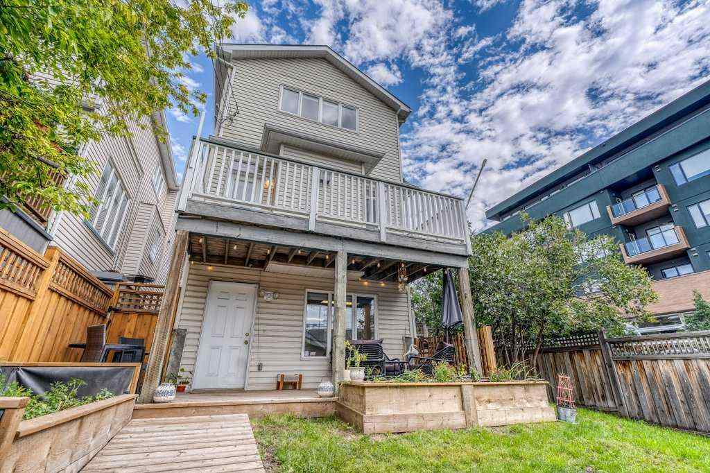 MLS® A2243333 - 1901 33 Avenue SW in South Calgary Calgary, Residential
