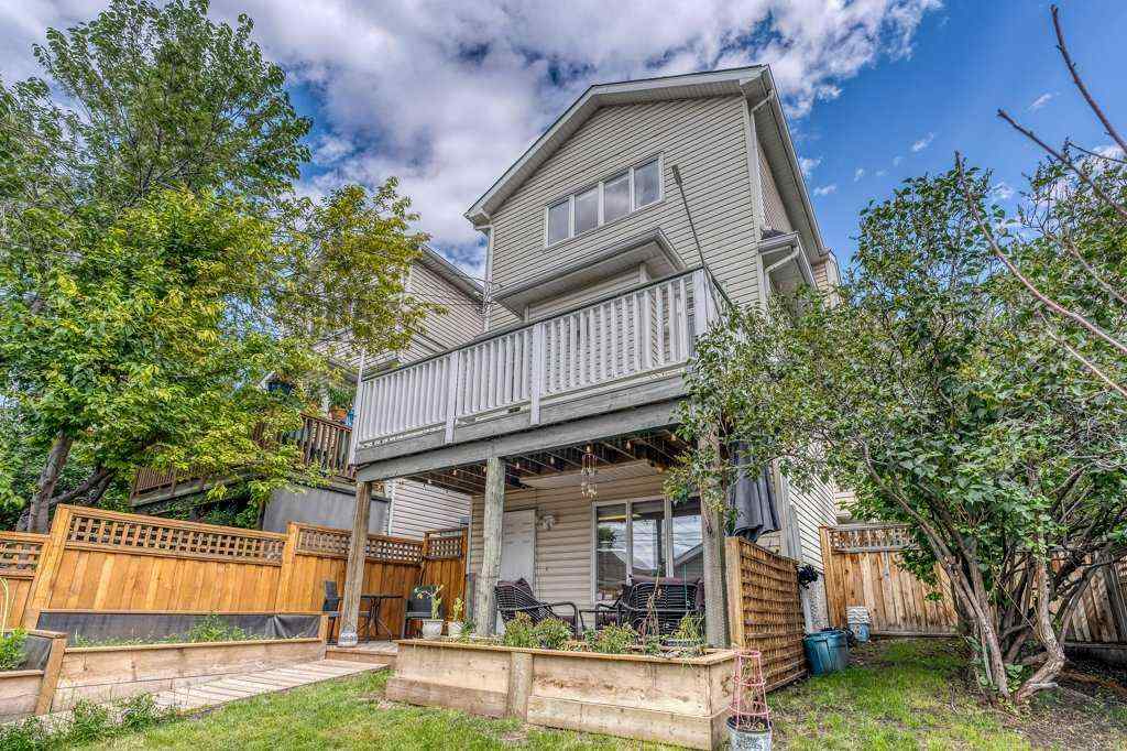 MLS® A2243333 - 1901 33 Avenue SW in South Calgary Calgary, Residential