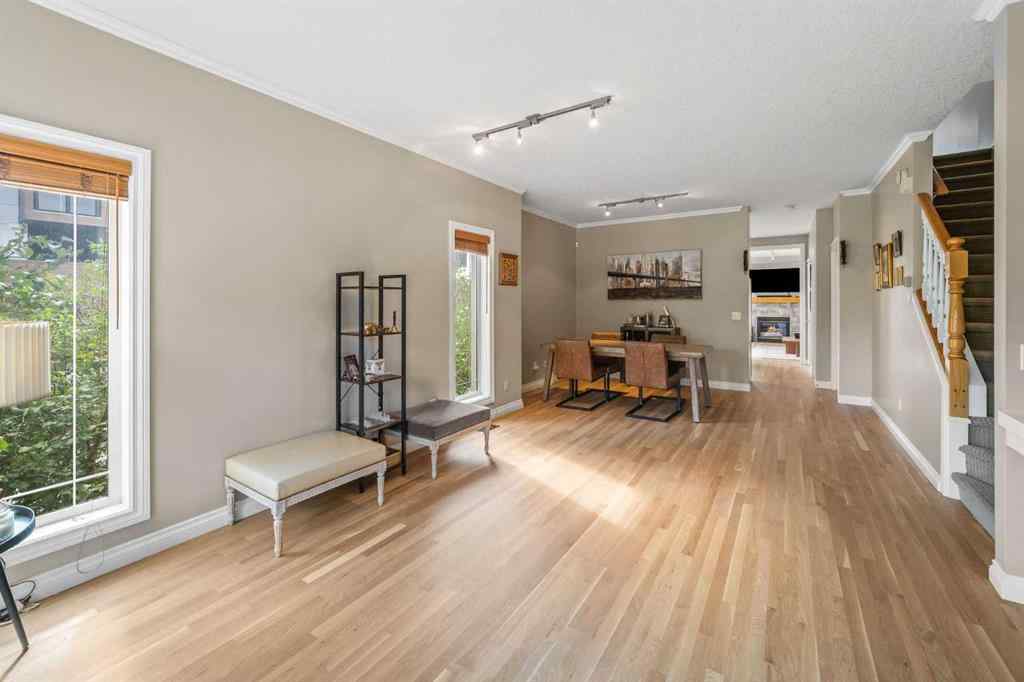 MLS® A2243333 - 1901 33 Avenue SW in South Calgary Calgary, Residential