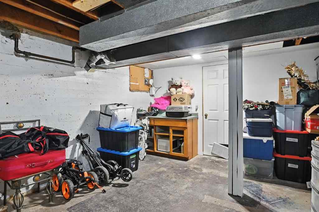 MLS® A2243337 - 1018 Windsor Avenue  in NONE Penhold, Residential
