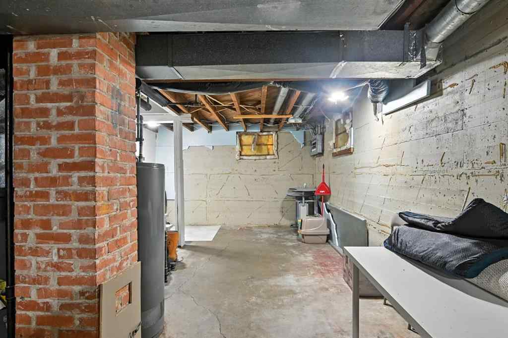 MLS® A2243337 - 1018 Windsor Avenue  in NONE Penhold, Residential