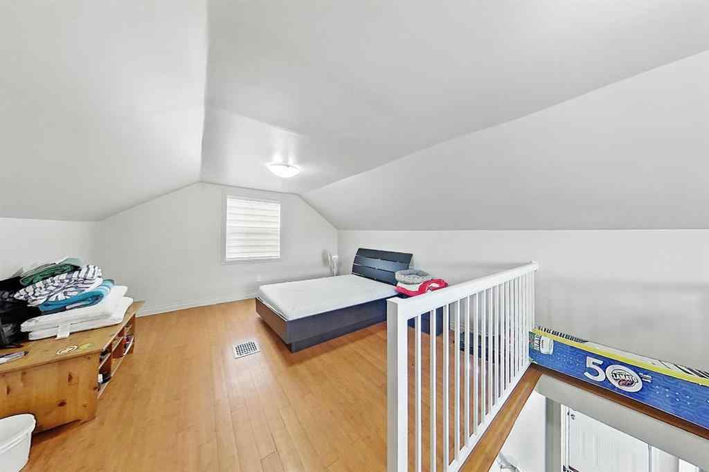 MLS® A2243337 - 1018 Windsor Avenue  in NONE Penhold, Residential