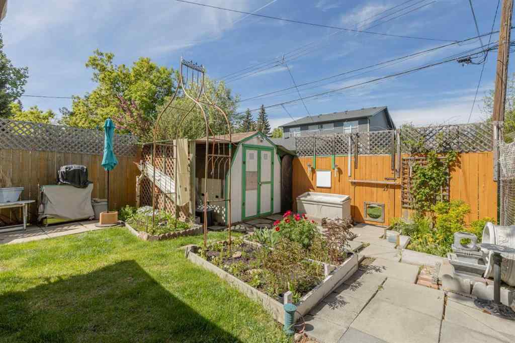 MLS® A2243351 - 3725 41 Street SW in Glenbrook Calgary, Residential
