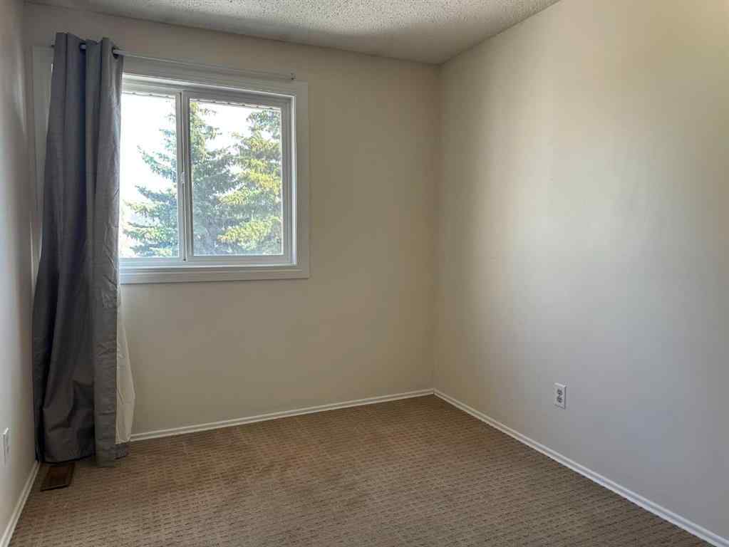 MLS® A2243354 - Unit #118 600 Signal Road  in Thickwood Fort McMurray, Residential