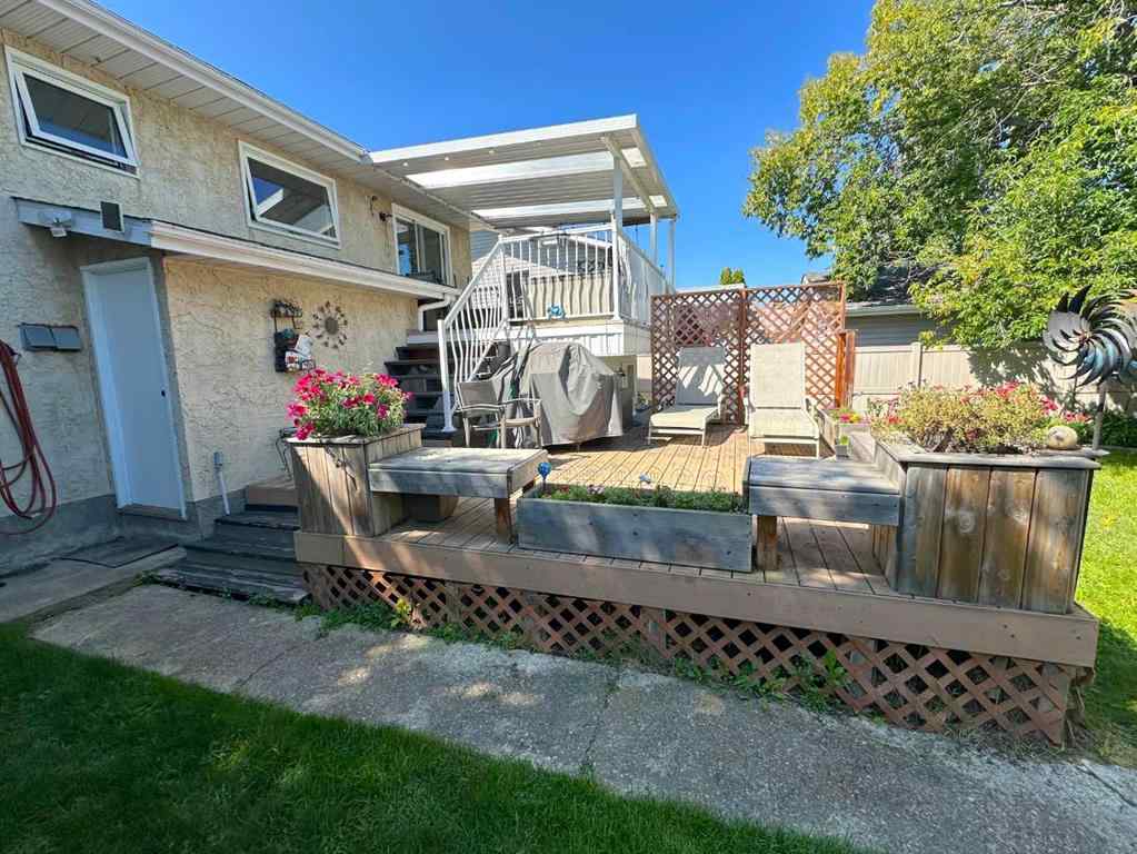 MLS® A2243362 - 66 Niven Street  in Normandeau Red Deer, Residential