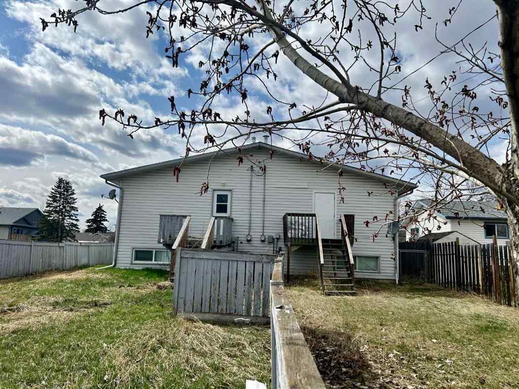 MLS® A2243365 - 10201 93 Street  in Hillside Grande Prairie, Multi-Family