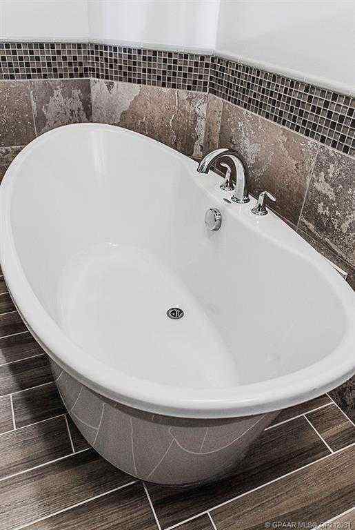 MLS® A2243367 - 9731 100 Avenue  in Central Business District Grande Prairie, Commercial