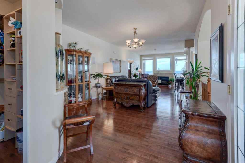 MLS® A2243370 - 49 Arbour Crest Heights NW in Arbour Lake Calgary, Residential